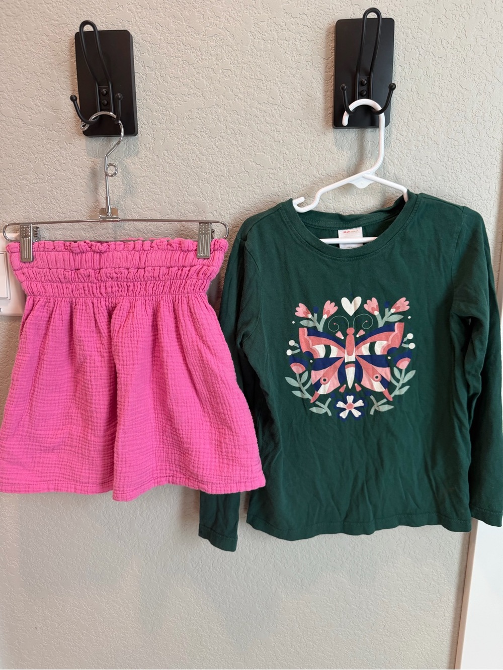 Hanna Andersson Hot Pink Smocked Cotton Skirt and long sleeve bundle
